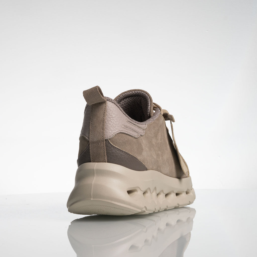 Drop 1 / 101