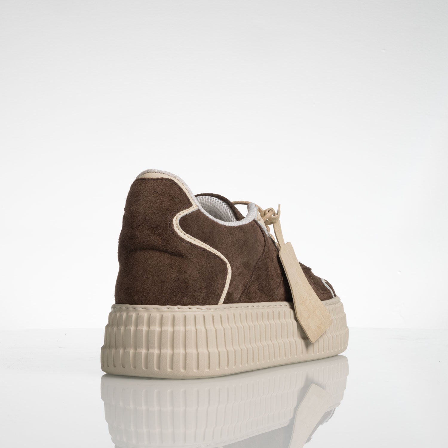 Drop 1 / 104