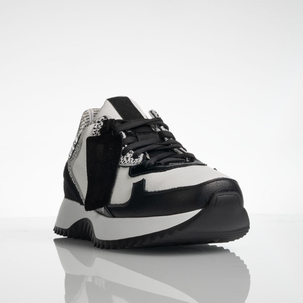 Drop 1 / 105