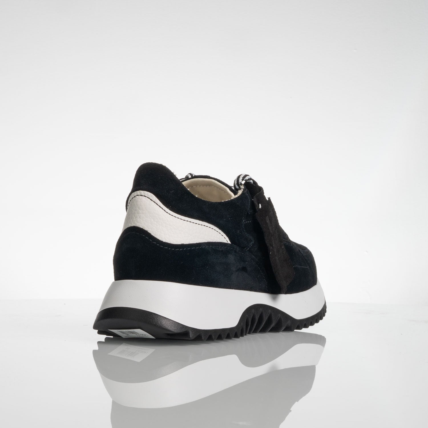 Drop 1 / 110